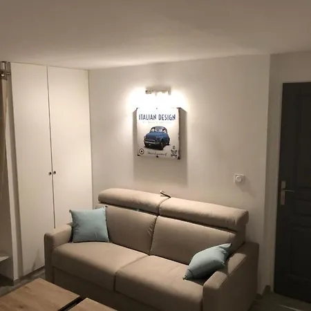 Maxima Sunset Apartment *