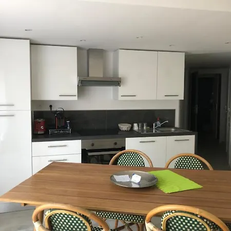 Maxima Sunset Apartment