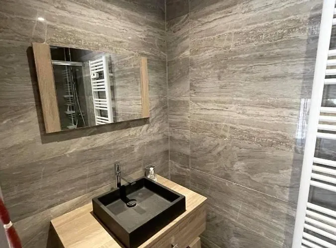 Maxima Sunset Apartman *