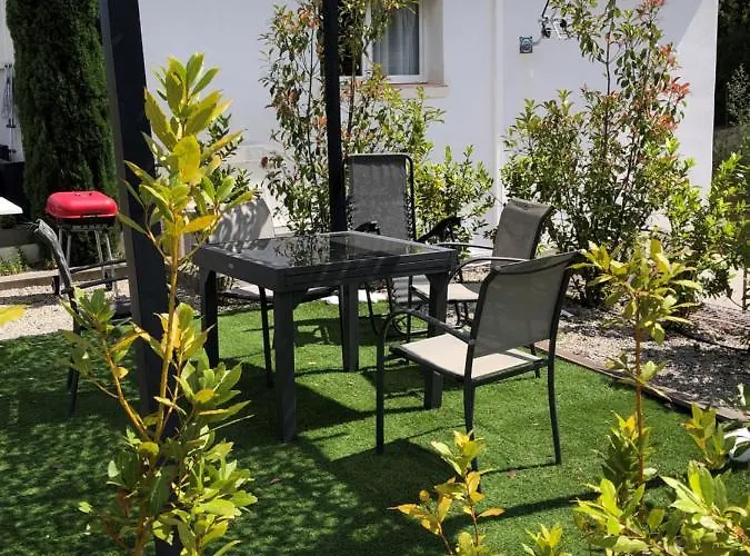 Maxima Sunset Сент-Максим